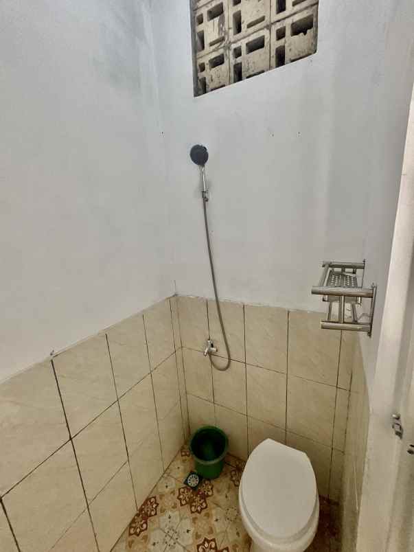 dijual kost unnes gunungpati