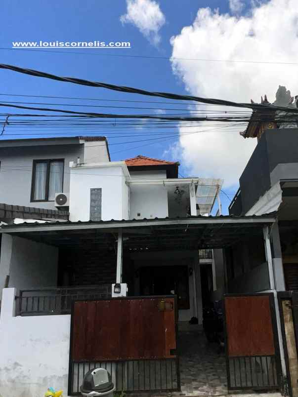 dijual murah rumah 2 lantai rooftop di jimbaran bali