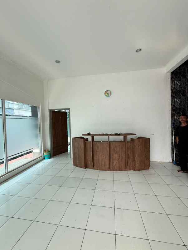 dijual ruko 4 lantai di cipete jakarta