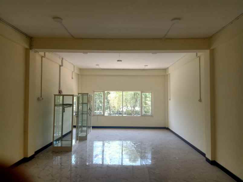 dijual ruko gudang kantor babatan pantai