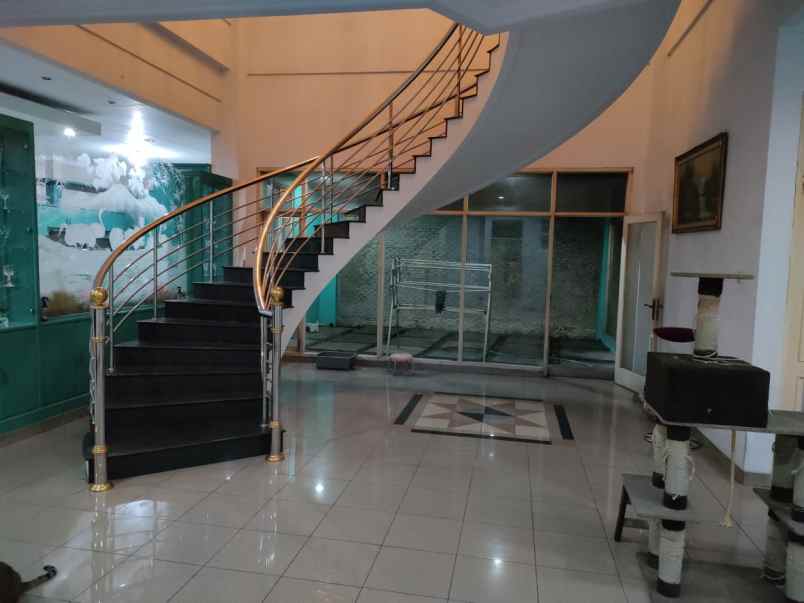 dijual ruko gudang kantor cibaduyut