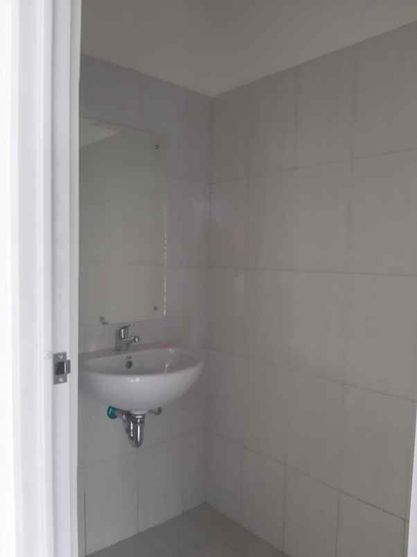 dijual ruko gudang kantor cleon park jgc jakarta