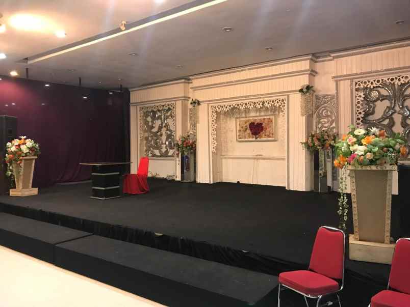 dijual ruko gudang kantor jalan raya nginden