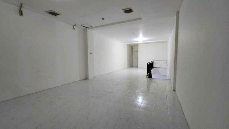 dijual ruko gudang kantor jalan villa bukit mas