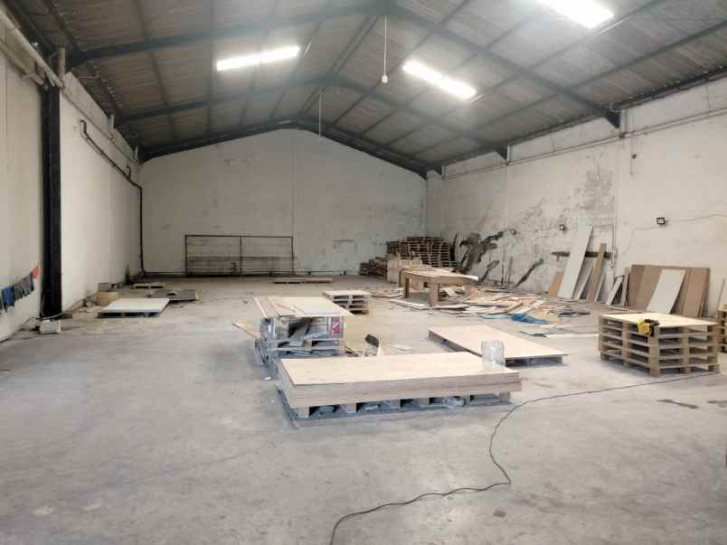 dijual ruko gudang kantor jl raya lingkar timur