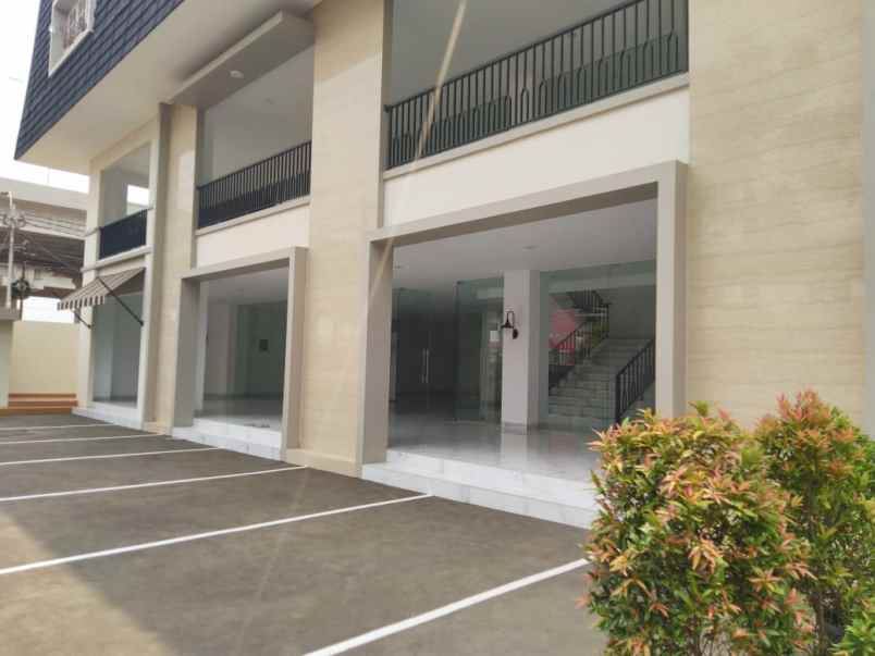 dijual ruko gudang kantor kalimalang cipinang muara