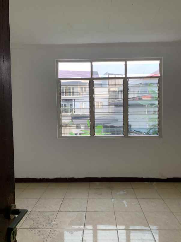 dijual ruko gudang kantor manggis raya 2e cinere