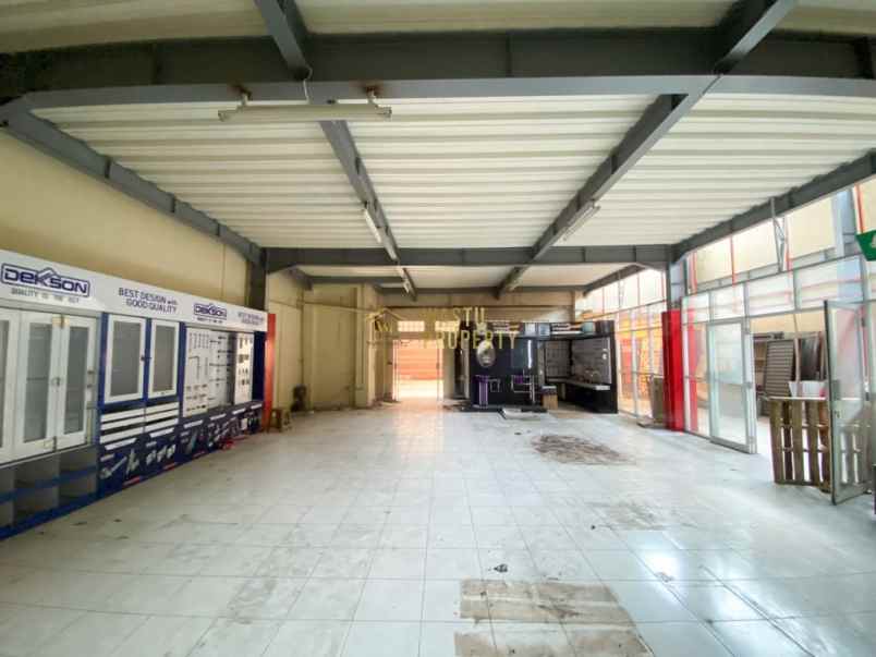 dijual ruko gudang kantor pringgolayan