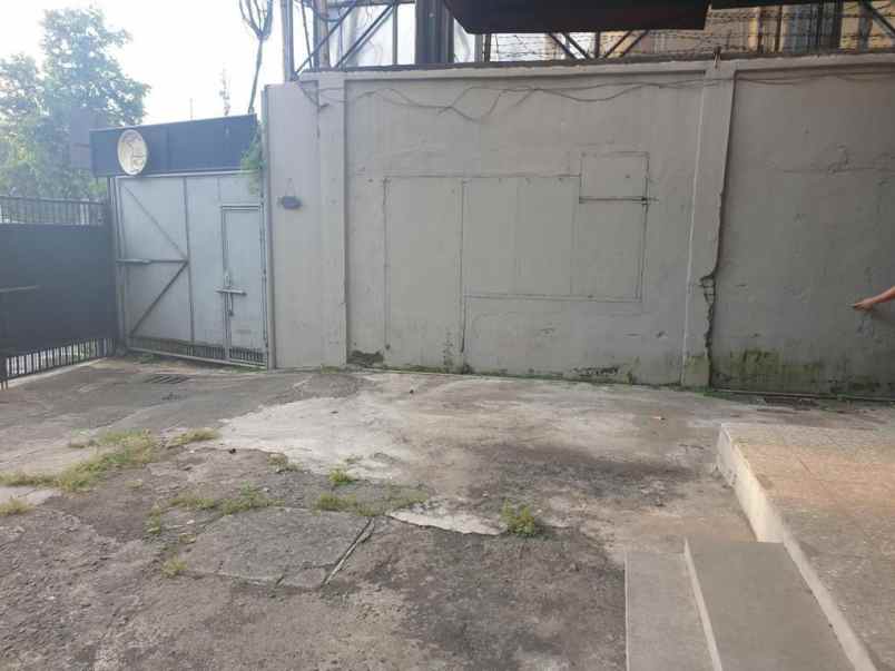 dijual ruko gudang kantor sudirman