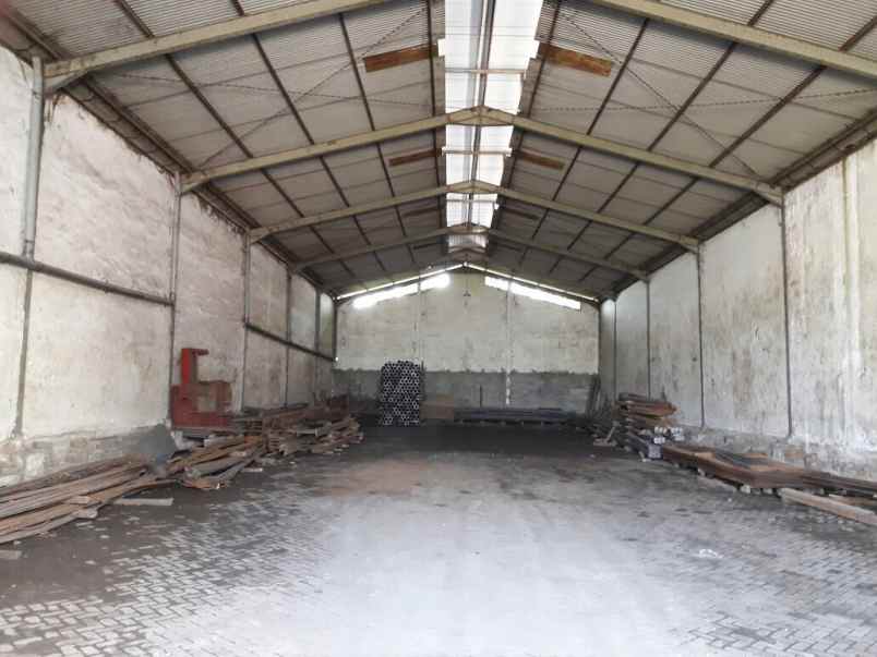 dijual ruko gudang kantor tambak osowilangun
