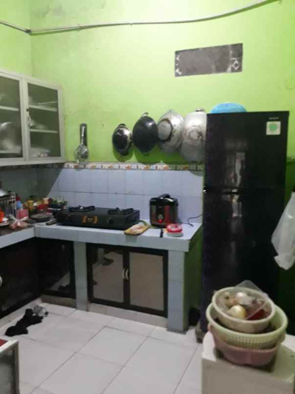 dijual rumah 2 lantai siap huni jakarta utara nego