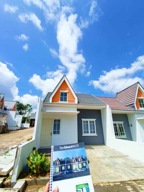 dijual rumah alam raya ngijo