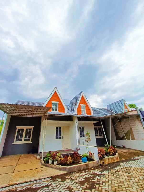 dijual rumah alam raya ngijo