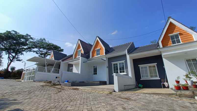 dijual rumah alam raya ngijo