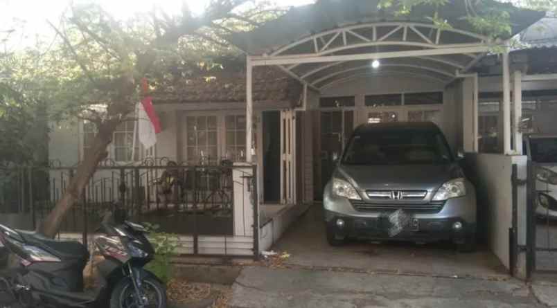 dijual rumah arcamanik