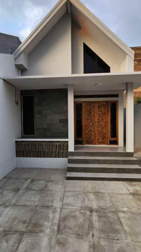 dijual rumah baru 1 lt siap huni antapani bandung