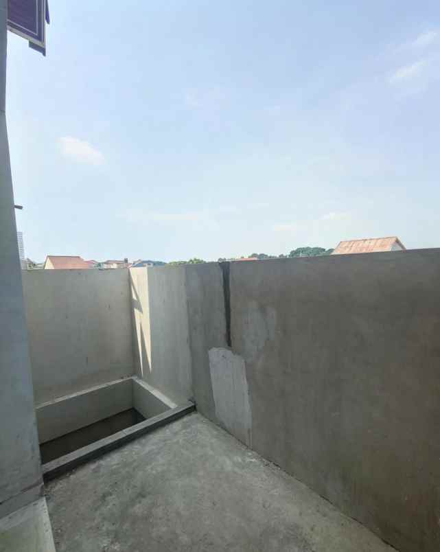 dijual rumah baru dalam cluster on progres