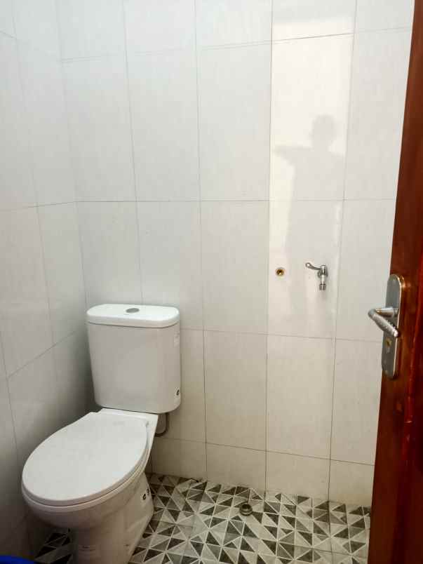 dijual rumah baru komp sariwangi asri minimalis shm