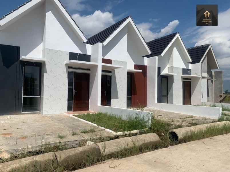 dijual rumah baru scandinavian di rancaekek bandung