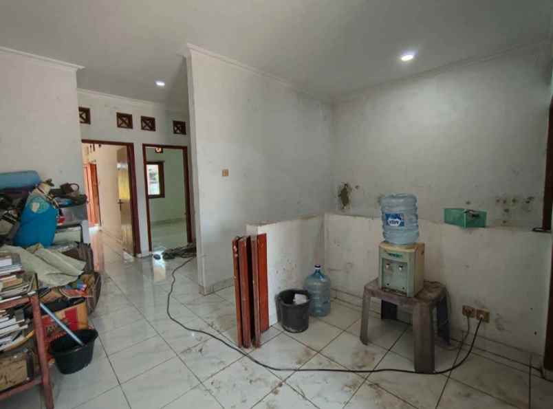dijual rumah beji beji depok