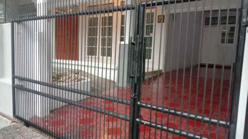 dijual rumah bintaro sektor 9