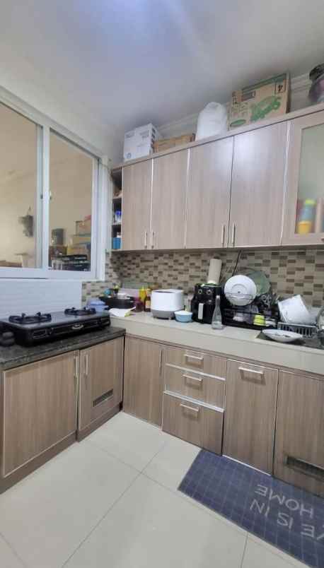 dijual rumah bsd city