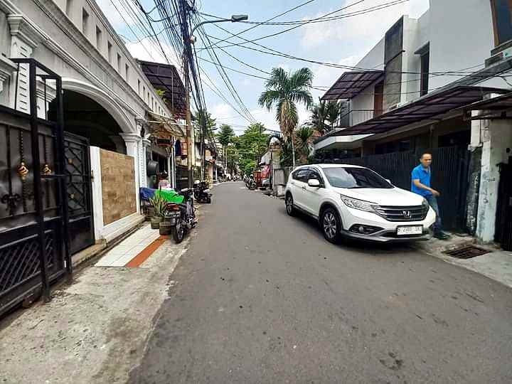 dijual rumah cantik di jl bangka jakarta selatan