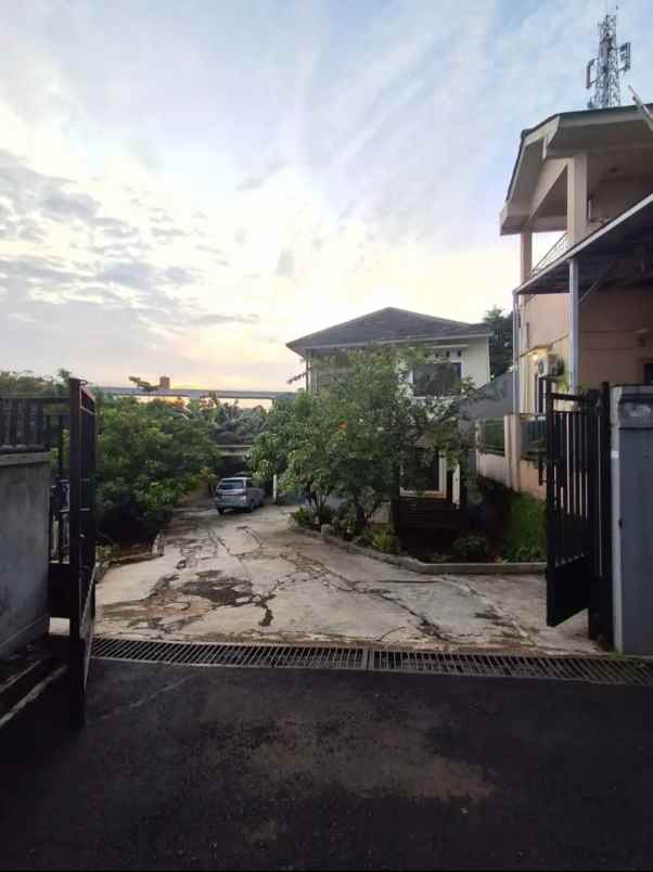 dijual rumah ceger cipayung jakarta timur