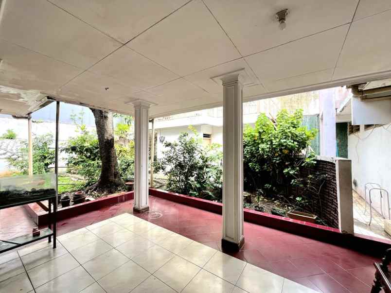 dijual rumah cempaka putih