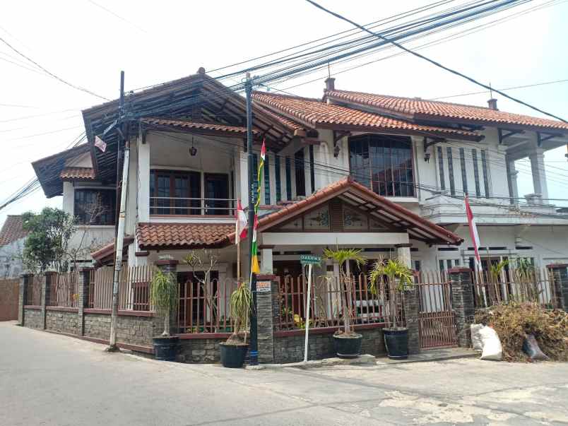 dijual rumah cihanjuang cimahi