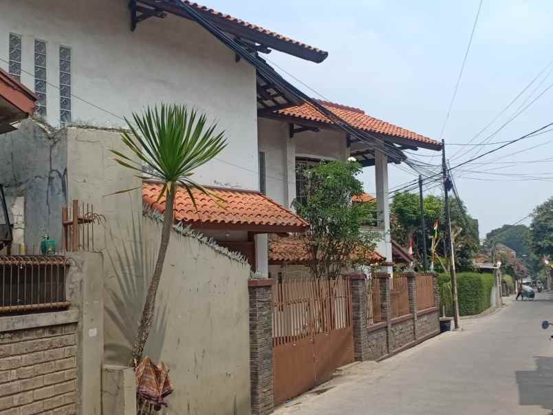 dijual rumah cihanjuang cimahi