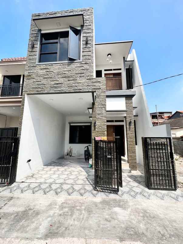 dijual rumah cijantung