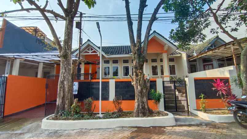 dijual rumah cileunyi