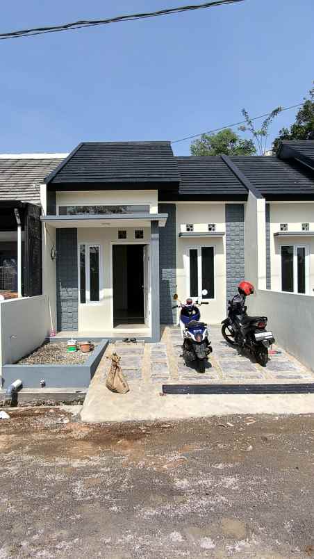 dijual rumah cileunyi