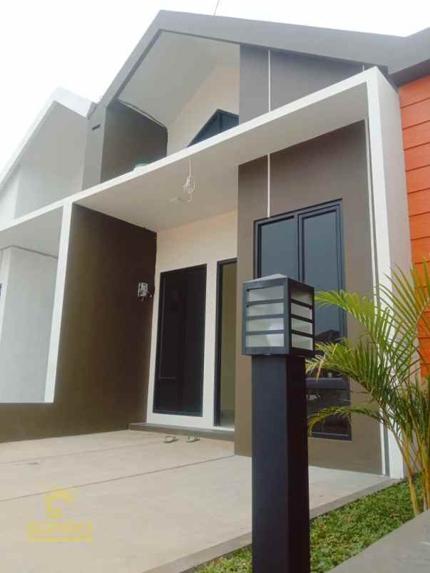 dijual rumah cinangka sawangan depok