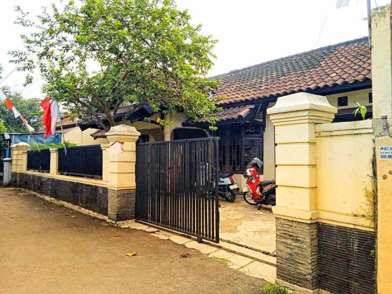 dijual rumah ciomas bogor