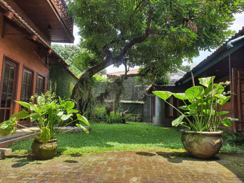 dijual rumah cipete