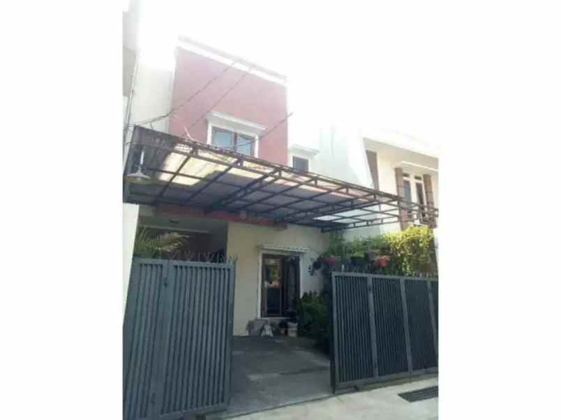 dijual rumah cipete