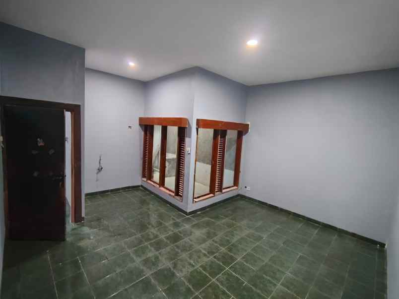 dijual rumah cirendeu ciputat timur