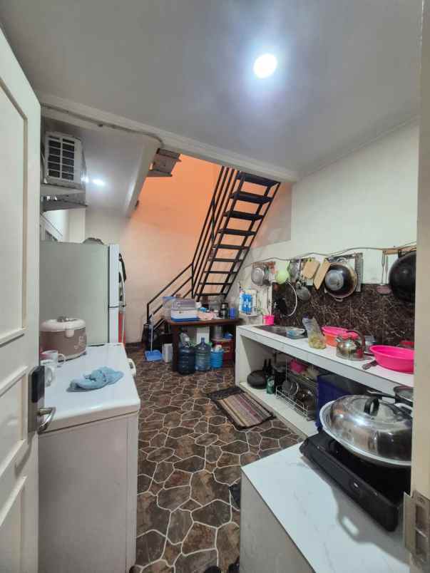 dijual rumah citra 2 ext