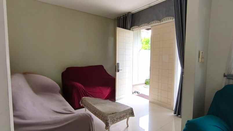 dijual rumah cluster sevilla metland cakung