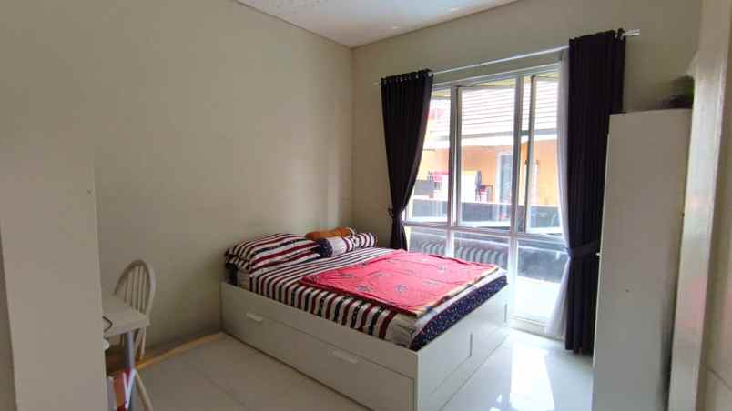 dijual rumah cluster sevilla metland cakung