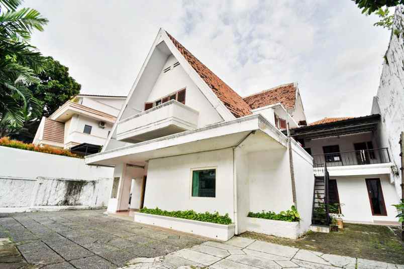 dijual rumah cokroaminoto