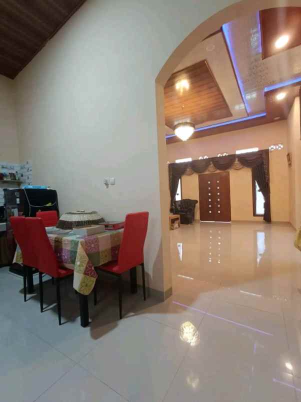 dijual rumah daerah tanimulya padalarang