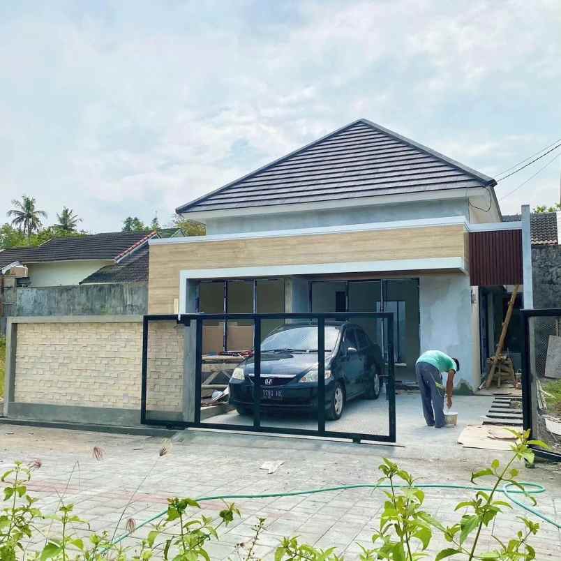 dijual rumah dalam lingkungan cluster