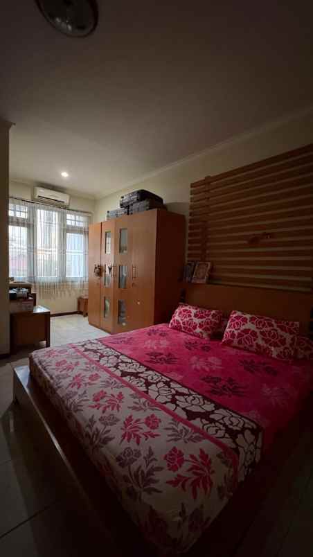 dijual rumah di jatipulo palmerah jakarta barat