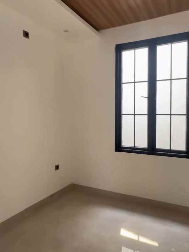 dijual rumah di legenda wisata cibubur bogor