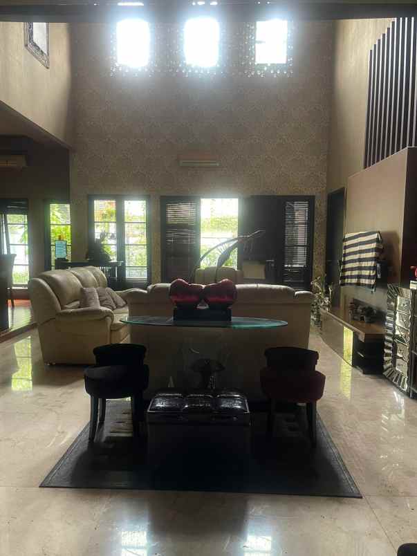 dijual rumah dipejaten barat 2 jakarta selatan