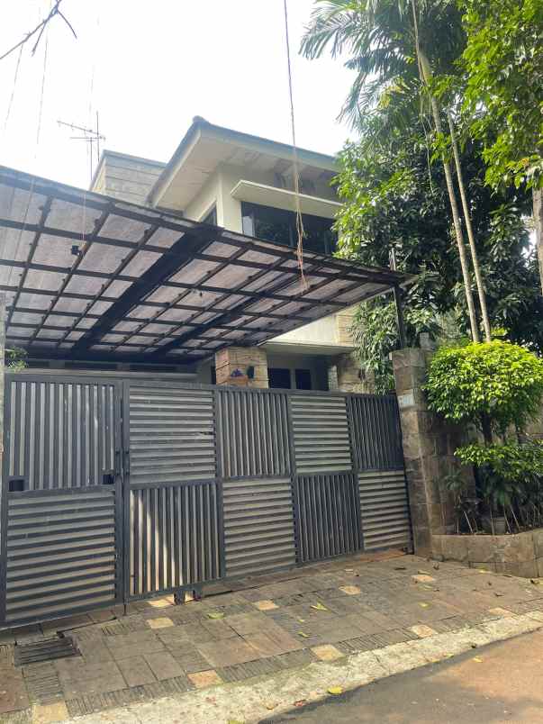 dijual rumah dipejaten barat 2 jakarta selatan