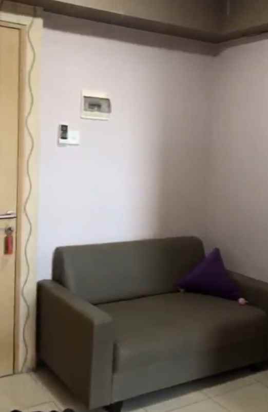 dijual rumah educity yale